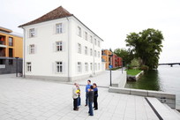 Platz vor der Bischofsvilla