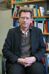 Albrecht Koschorke