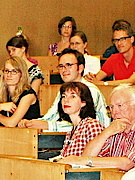 ZuhörerInnen im Hörsaal